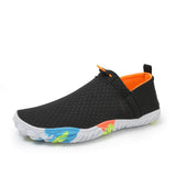 Aquabeach beach shoes black